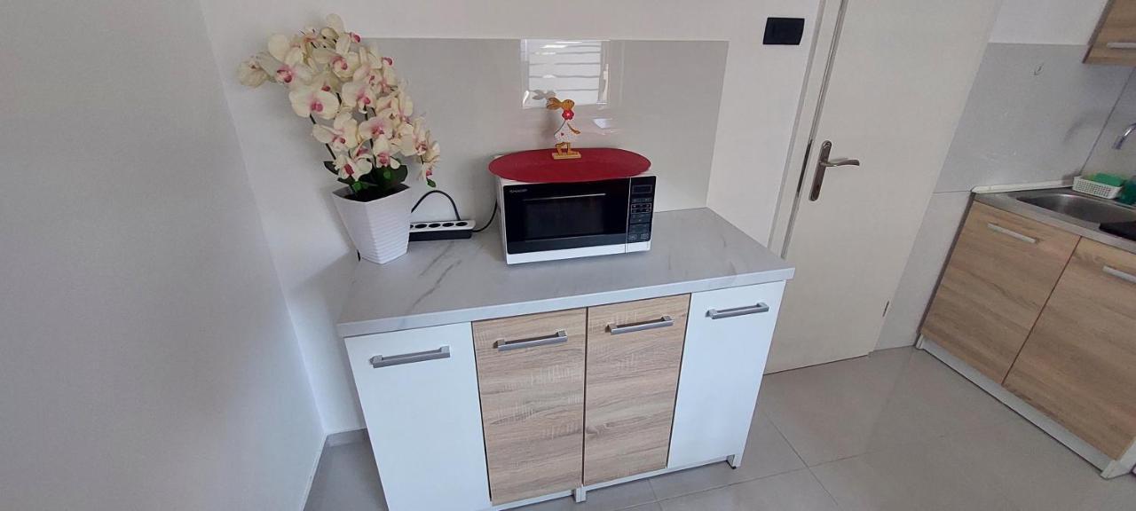 Jo-ma Apartma - Safe Parking Apartment Ljubljana