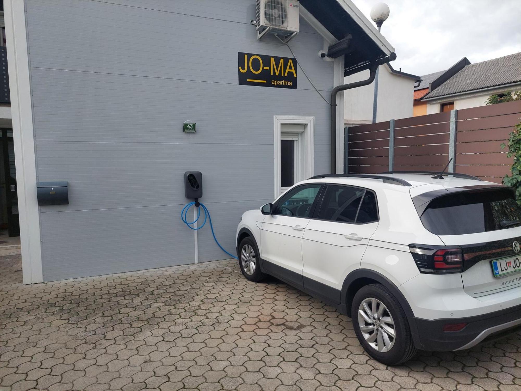 Apartment Jo-ma Apartma - Safe Parking Ljubljana