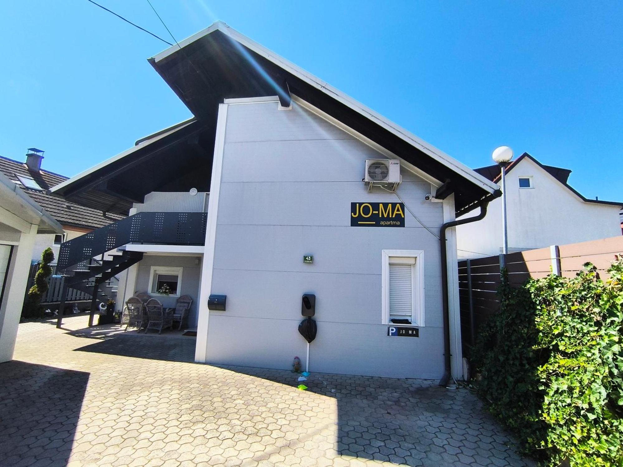 Appartement Jo-ma Apartma - Safe Parking Ljubljana