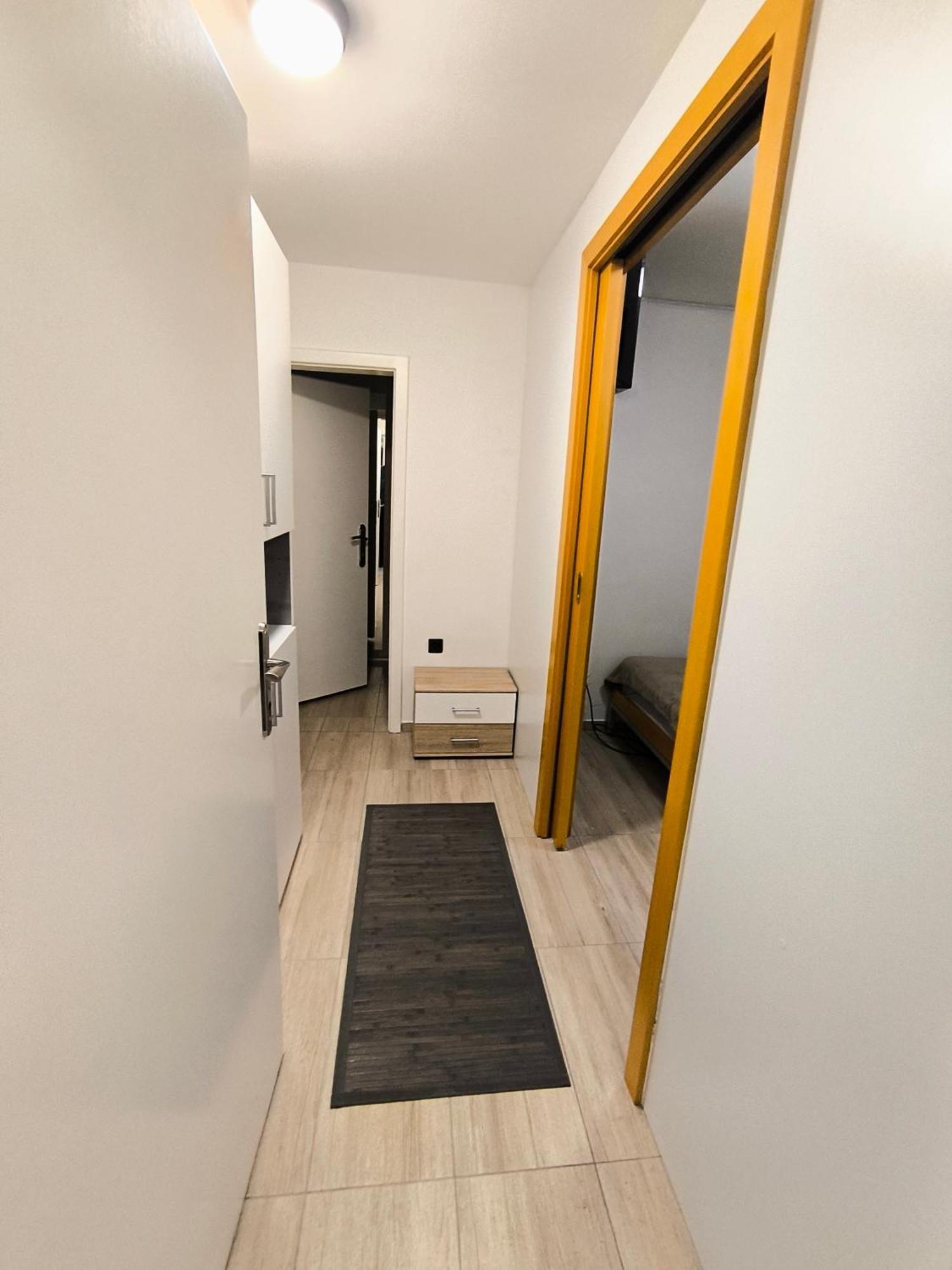 Jo-ma Apartma - Safe Parking *